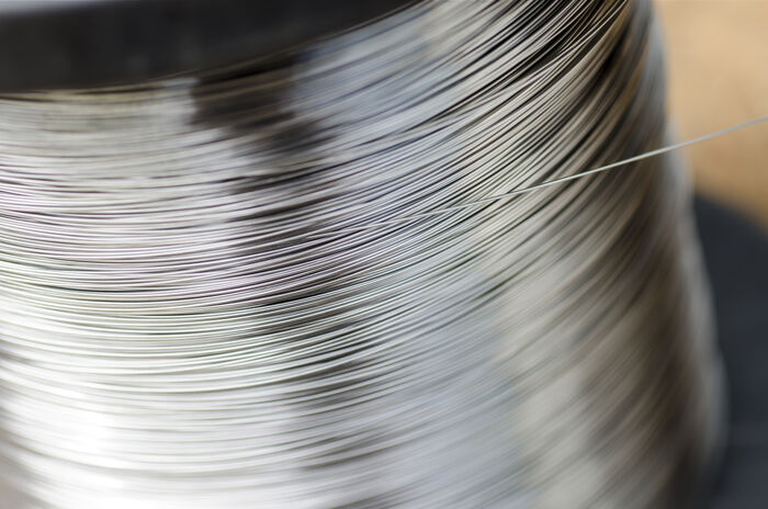 Fine stainless wire on roll
