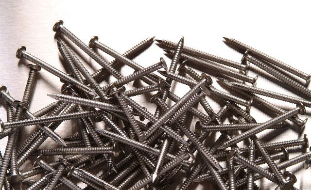 Stainless Steel Nails and Screws - What's The Difference?